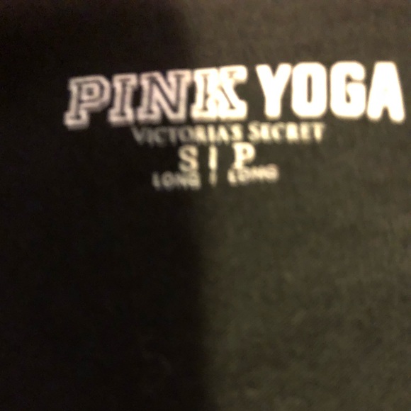 Vs pink leggings - Picture 3 of 3
